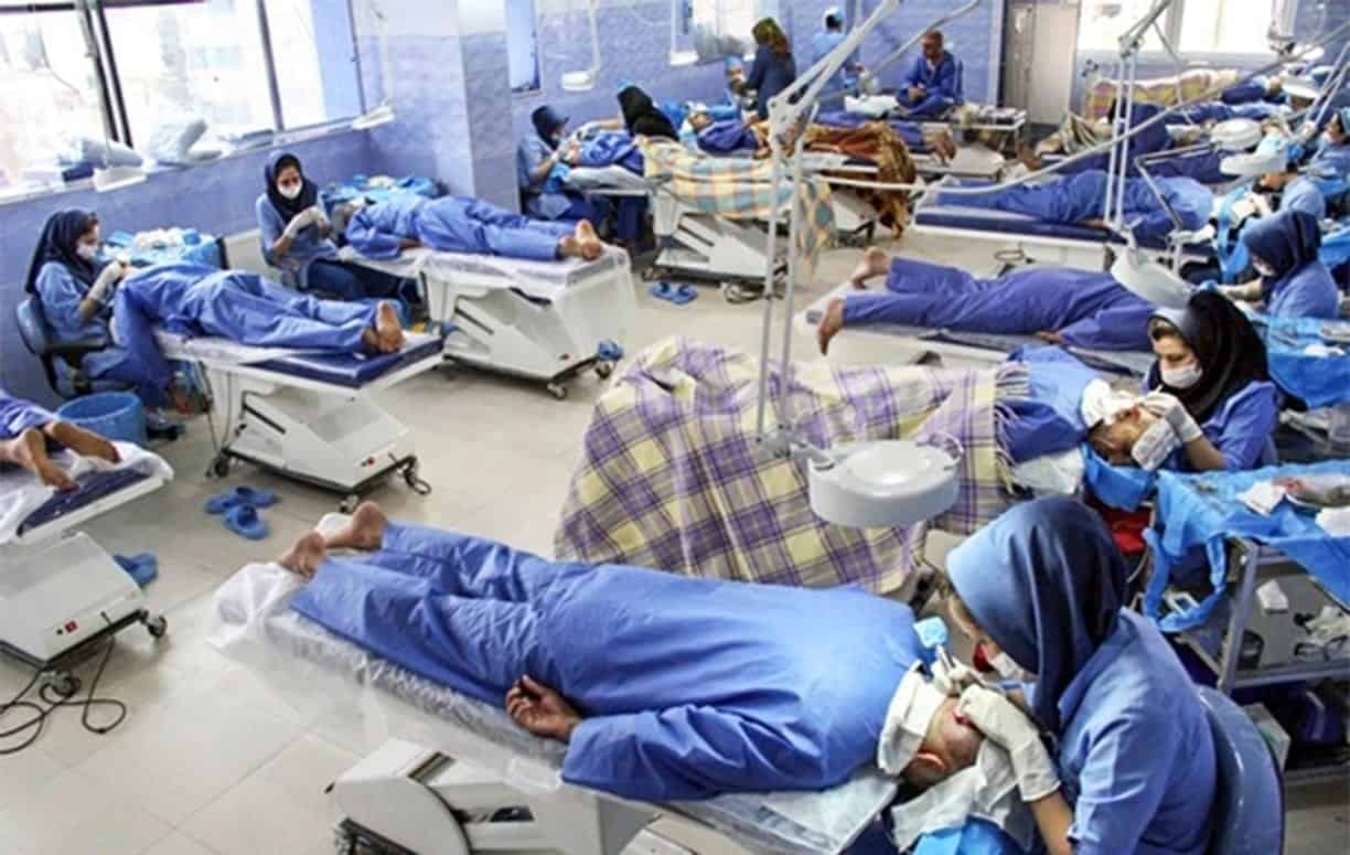 It is common for hair transplant black market clinics to perform surgeries in an assembly-line fashion with multiple patients in the same room It is common for hair transplant black market clinics to perform surgeries in an assembly-line fashion with multiple patients in the same room